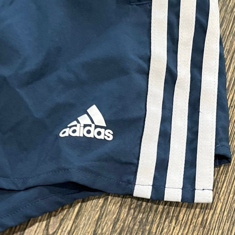 Adidas Womens Aeroready Training Shorts Mid-Rise Elastic Waist Primeblue Size XS - Picture 2 of 8